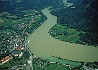 Schutzhafen Grein, Donau-km 2079,5 : Hafen, Ortschaft